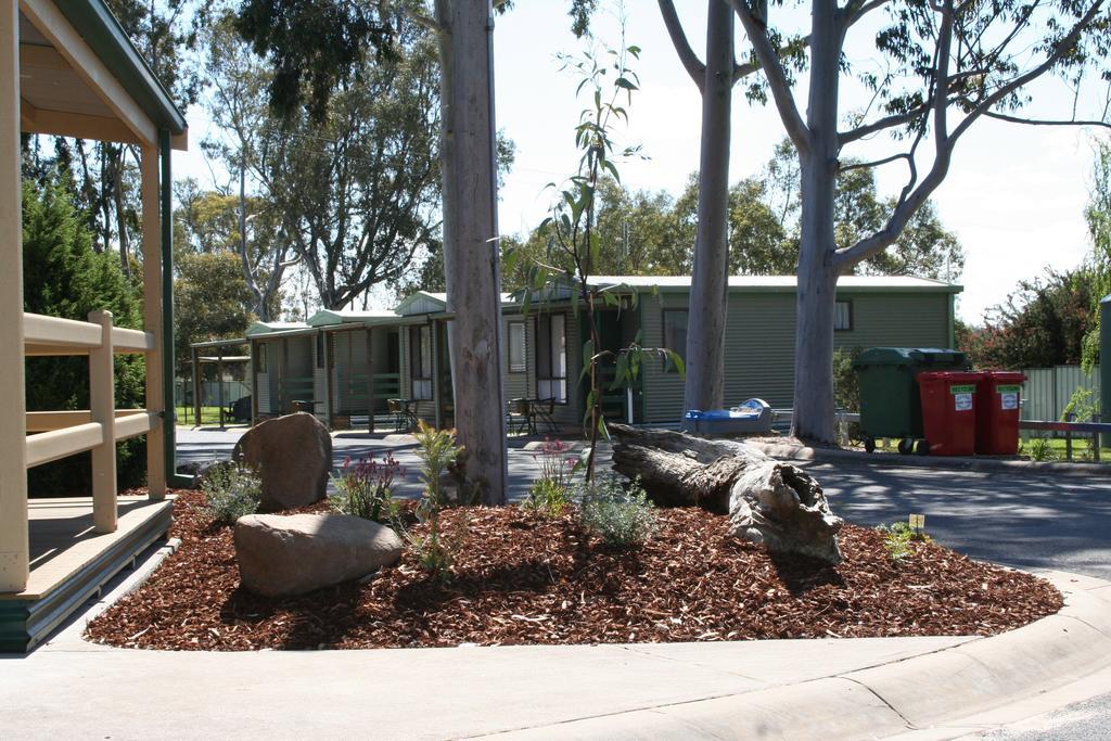 Lake Fyans Holiday Park Room photo