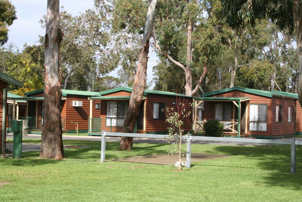Lake Fyans Holiday Park Room photo