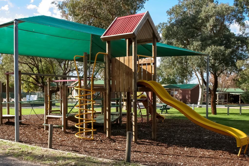 Lake Fyans Holiday Park Exterior photo